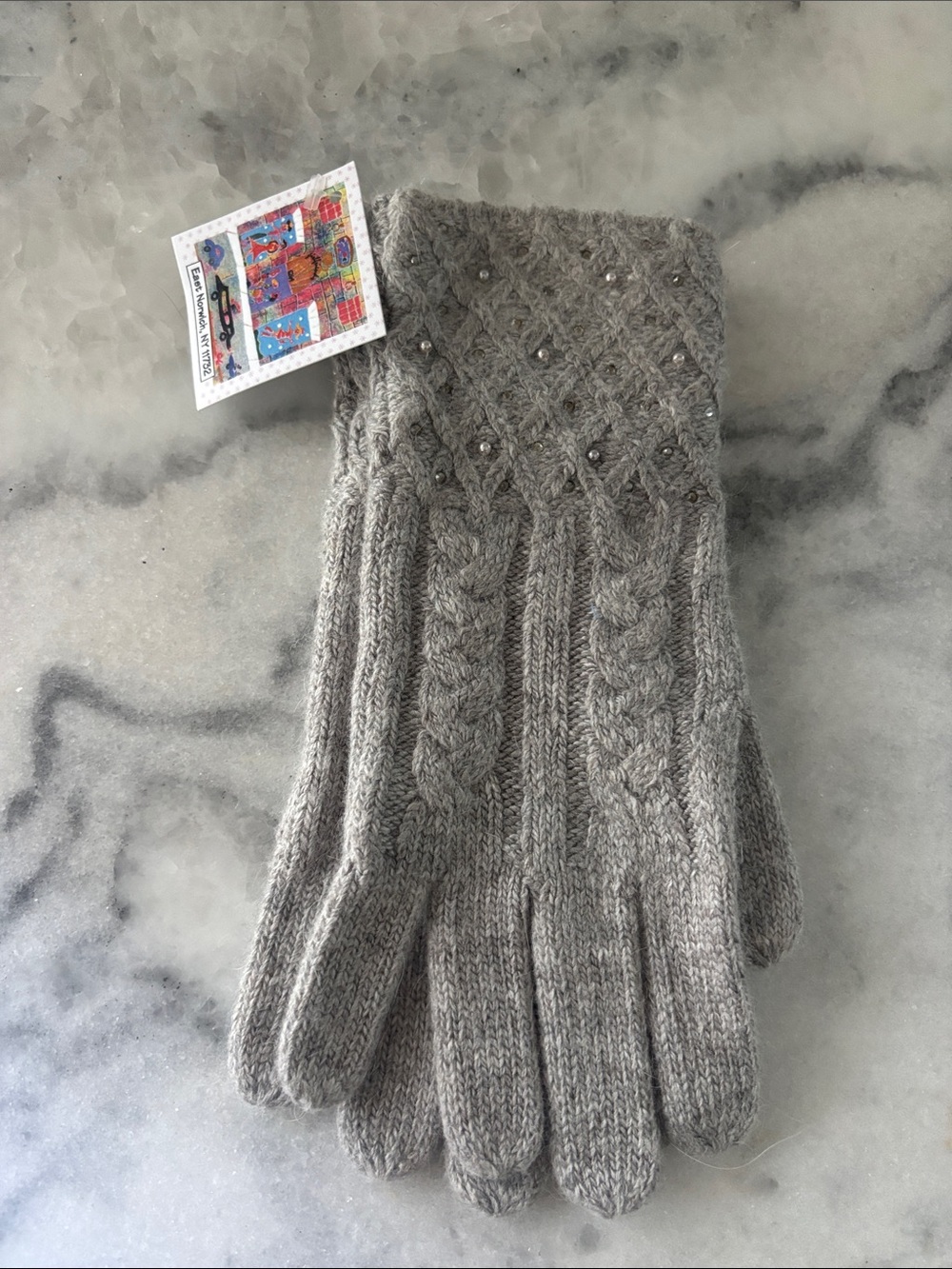 Women’s Knit Cable Gray Mittens with Sparkle Bead Trim NWT